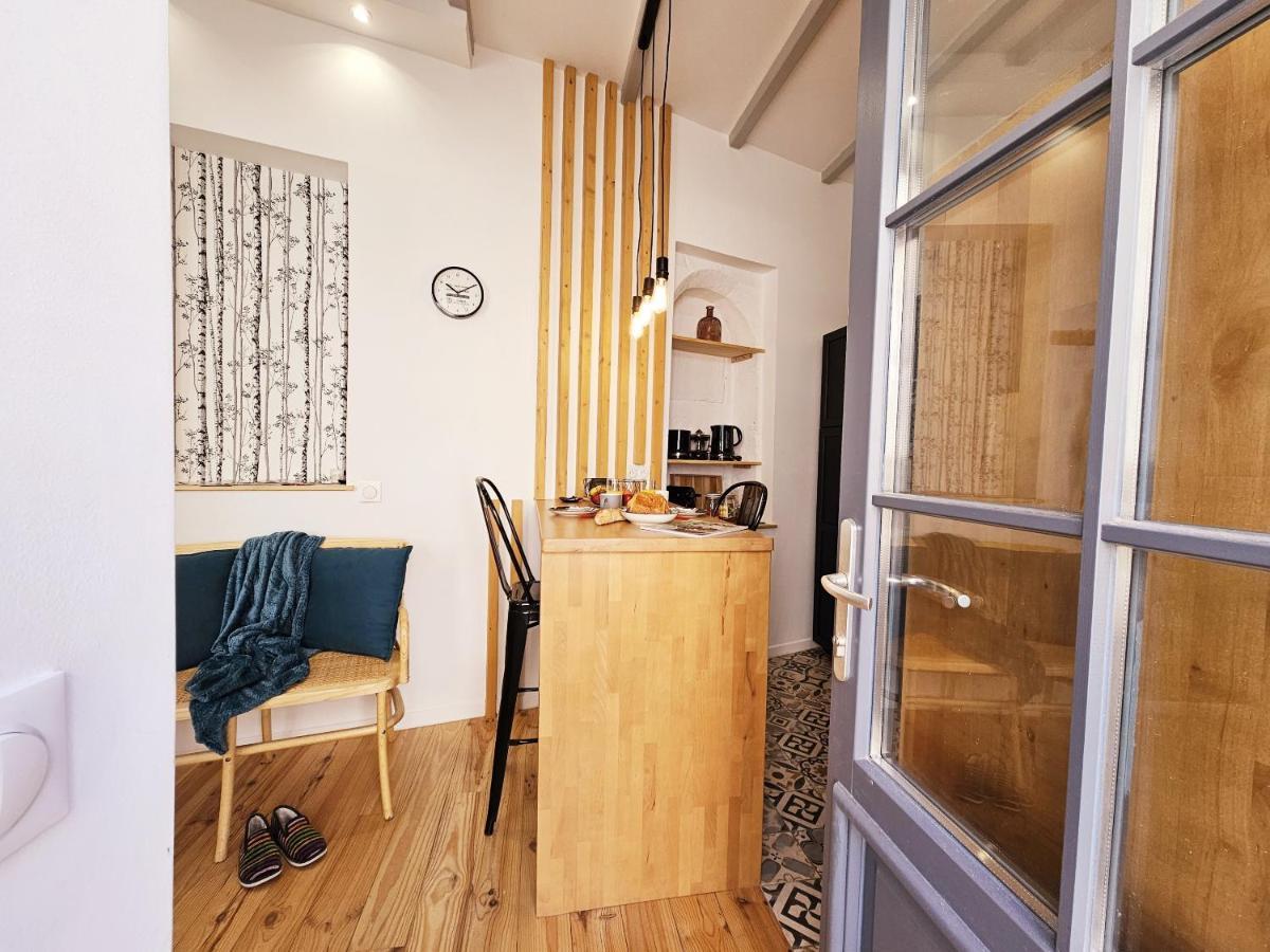 Le Jardin Vert, Paisible Maison De Ville アングレーム エクステリア 写真