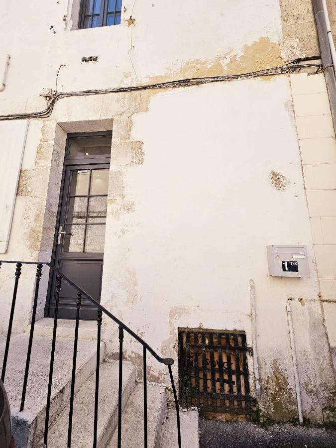 Le Jardin Vert, Paisible Maison De Ville アングレーム エクステリア 写真
